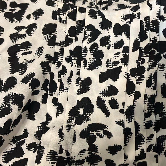 Merona Women’s Animal Print Sleeveless Top Size Small Preloved - Picture 6 of 6